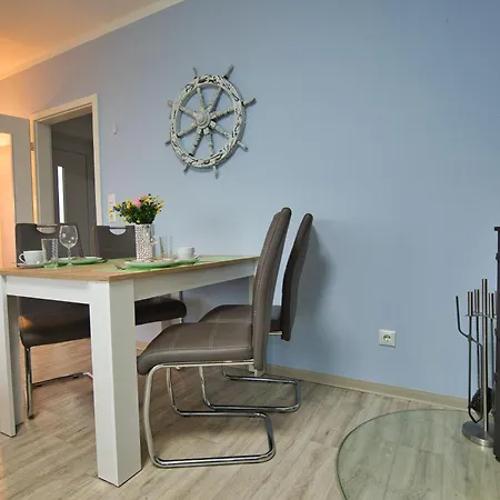 Meerblick Haushälfte * Stahlbrode